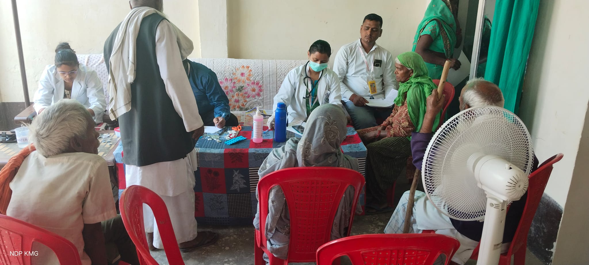 Free health checkup camp by Jhunjhunwala Hospital Ayodhya